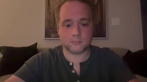 Snapshot of alinick0125 chatting on 12/17/25, 12:27 Nick online show from 12/17/25, 12:27