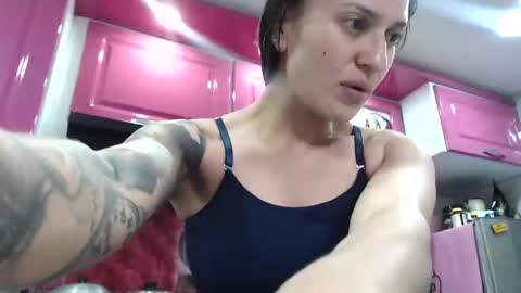 Snapshot of alipetite_ chatting on 01/19/25, 11:00 alipetite online show from 01/19/25, 11:00