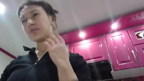 Snapshot of alipetite_ chatting on 10/06/25, 12:08 alipetite online show from 10/06/25, 12:08