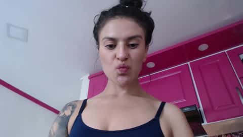 alipetite online show from 03/12/26, 09:21