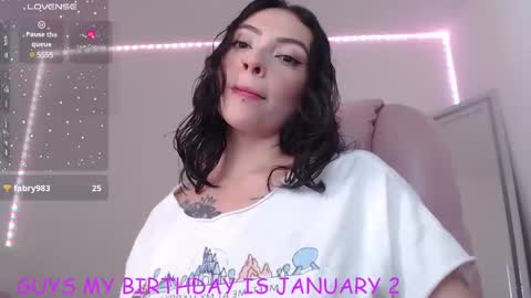 Snapshot of alisa__cain chatting on 12/27/24, 02:43 Alejandra online show from 12/27/24, 02:43