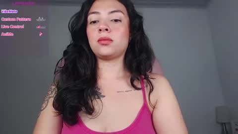 Snapshot of alisa__cain chatting on 09/30/25, 08:41 Alejandra online show from 09/30/25, 08:41
