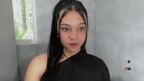 Shanti xhey online show from 10/27/25, 11:20