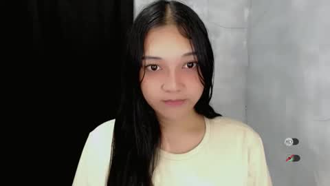 Shanti xhey online show from 11/05/25, 10:26