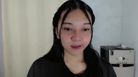 Shanti xhey online show from 12/18/25, 09:54