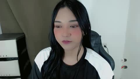 Shanti xhey online show from 02/26/26, 05:23