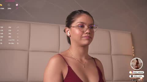     online show from 03/04/25, 03:04