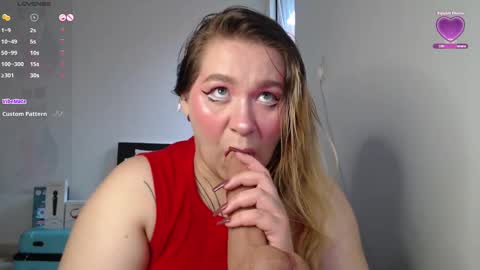 alisa_u online show from 10/17/25, 08:55