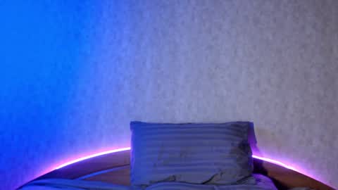 alisaadoll online show from 01/28/25, 04:08