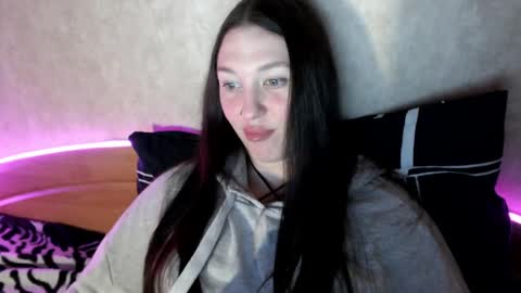 alisaadoll online show from 04/24/26, 01:57