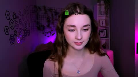 Alisa online show from 12/16/25, 08:14