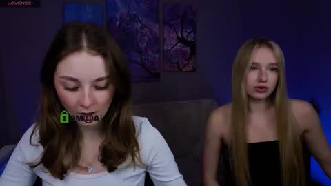 Snapshot of alisabliss chatting on 01/12/26, 08:25 Alisa online show from 01/12/26, 08:25