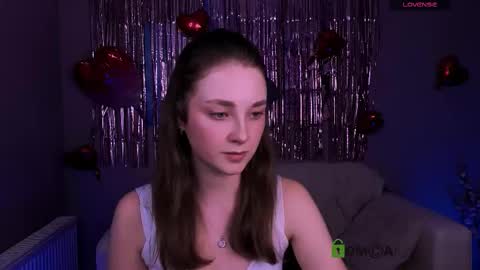 Snapshot of alisabliss chatting on 02/16/26, 08:16 Alisa online show from 02/16/26, 08:16