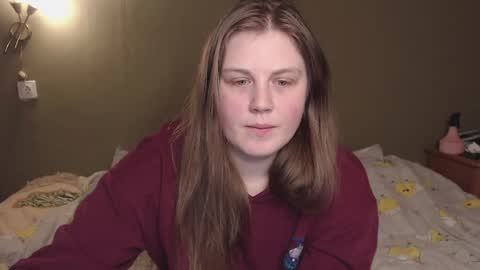 Snapshot of alisashy666 chatting on 04/11/26, 10:14 alisashy666 online show from 04/11/26, 10:14