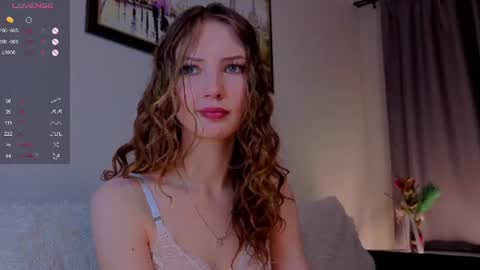 Snapshot of alisavine chatting on 06/11/26, 07:56 Alisa online show from 06/11/26, 07:56