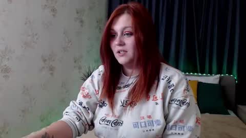 Snapshot of alisawoods_ chatting on 09/27/25, 07:24 Alisa online show from 09/27/25, 07:24