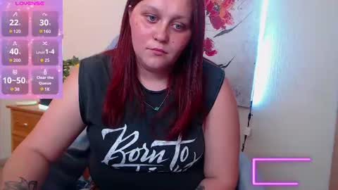Snapshot of alisawoods_ chatting on 06/17/26, 12:18 Alisa online show from 06/17/26, 12:18