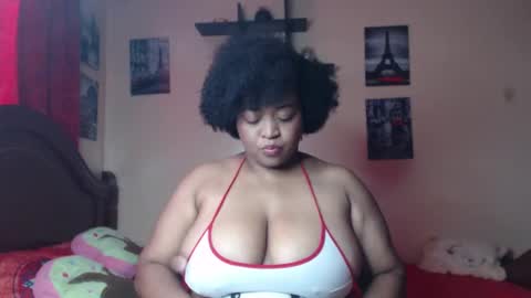 Snapshot of alisha_charm1 chatting on 01/08/25, 08:07 Alisha charm1 online show from 01/08/25, 08:07