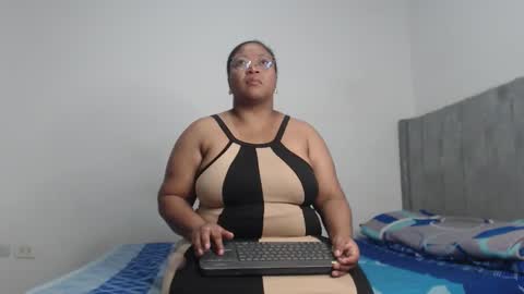Alisha charm1 online show from 02/04/26, 05:41