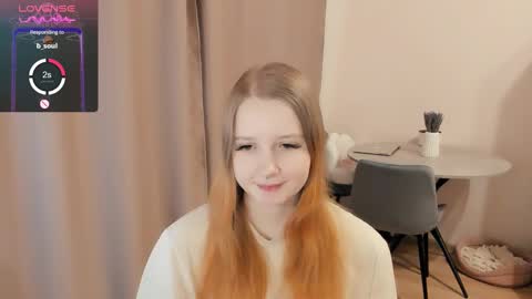 Snapshot of alisha_ley chatting on 01/17/25, 10:55 Alya online show from 01/17/25, 10:55