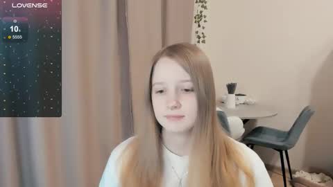 Alya online show from 11/11/25, 12:43