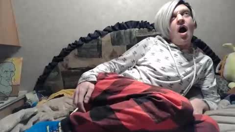 Alisha online show from 12/02/25, 02:39