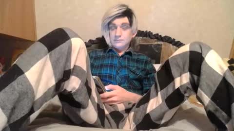 Alisha online show from 04/22/26, 06:05