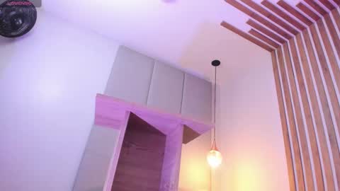           online show from 03/03/25, 03:53