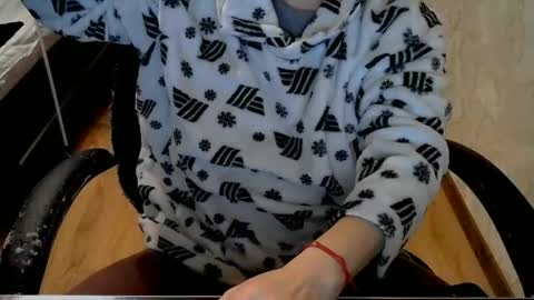 Alisa online show from 01/07/26, 01:57