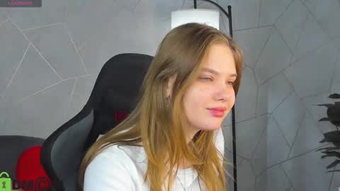 Snapshot of alisia_martin chatting on 02/24/26, 01:47 Alisia online show from 02/24/26, 01:47