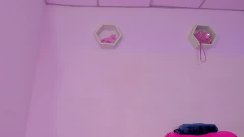 Alisia online show from 01/29/25, 03:58