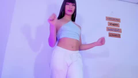 Alisia online show from 09/11/25, 11:27