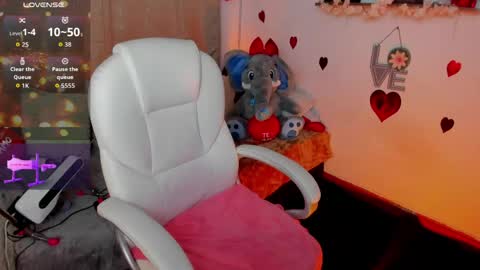   online show from 04/24/26, 04:26