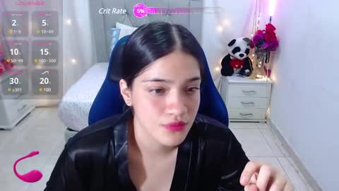 Snapshot of alison_girl22 chatting on 03/05/25, 07:38 Alison online show from 03/05/25, 07:38