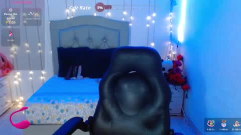 Snapshot of alison_girl22 chatting on 09/17/25, 08:54 Alison online show from 09/17/25, 08:54