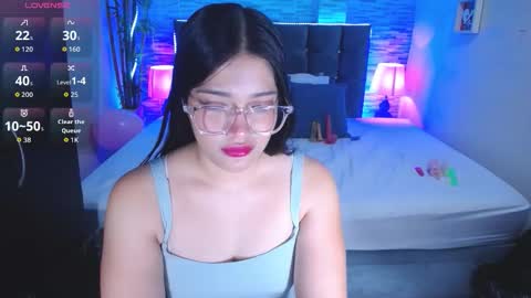 Snapshot of alison_girl22 chatting on 02/18/26, 09:44 Alison online show from 02/18/26, 09:44