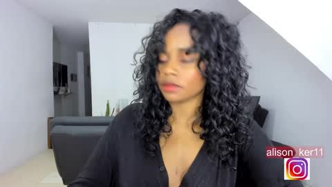 Sofias house online show from 12/07/24, 03:14