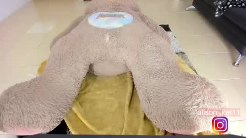 Sofias house online show from 12/19/24, 07:18