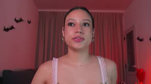 Alison  online show from 10/28/25, 10:41