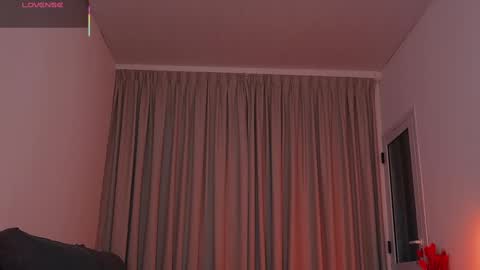 Alison  online show from 11/21/25, 10:25