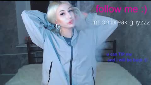 Alison online show from 10/30/25, 10:43