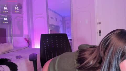 Alison Fishert online show from 09/09/25, 01:21