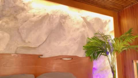 Alison Moon  online show from 03/08/26, 02:04