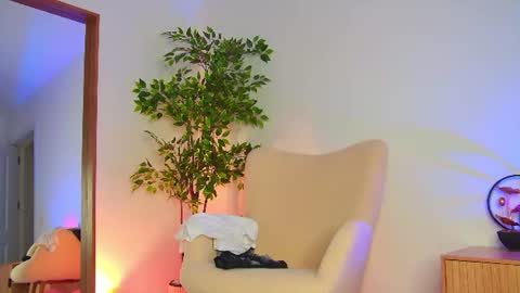 Snapshot of alissa_foxx chatting on 07/24/26, 12:14 alissa_foxx online show from 07/24/26, 12:14