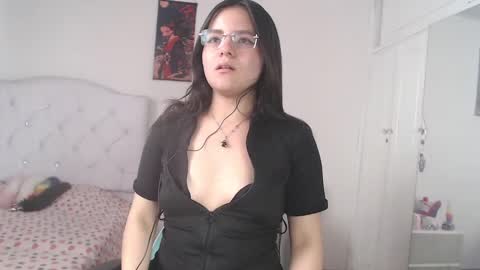 Snapshot of alissa_morrison chatting on 09/20/25, 06:31 alissa_morrison online show from 09/20/25, 06:31