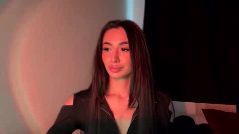 Alissa online show from 10/21/25, 08:59