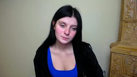 Snapshot of alissaflower_ chatting on 12/19/24, 02:57 Alissa online show from 12/19/24, 02:57