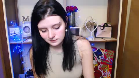 Snapshot of alissaflower_ chatting on 12/27/24, 01:50 Alissa online show from 12/27/24, 01:50