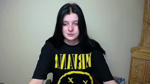 Snapshot of alissaflower_ chatting on 01/05/25, 12:21 Alissa online show from 01/05/25, 12:21