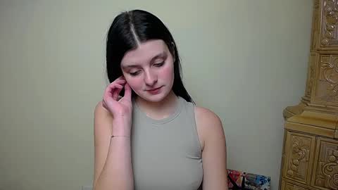 Snapshot of alissaflower_ chatting on 01/06/25, 11:29 Alissa online show from 01/06/25, 11:29